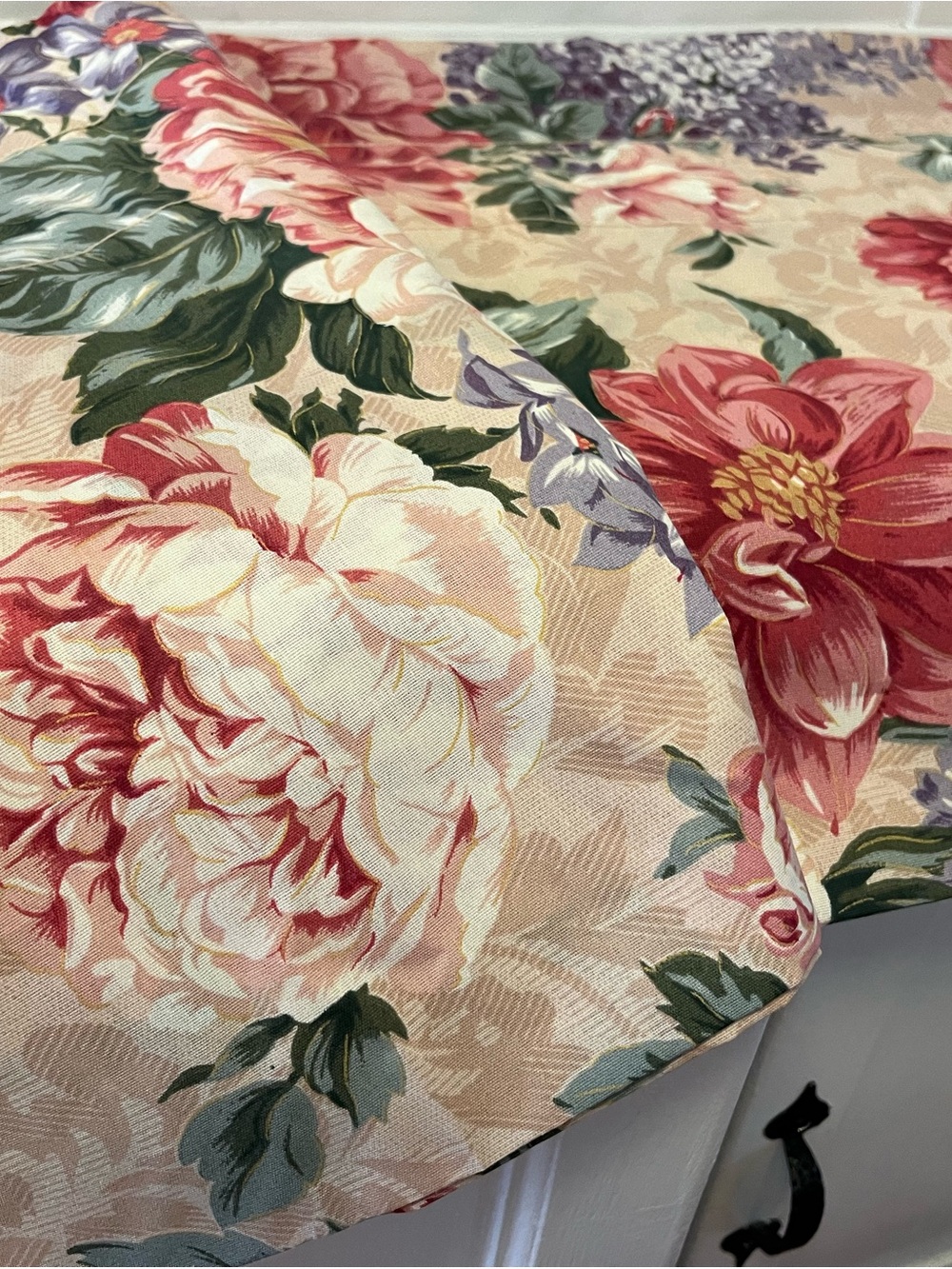 Vintage Floral Valance 80”/ 16” - Picture 6 of 16
